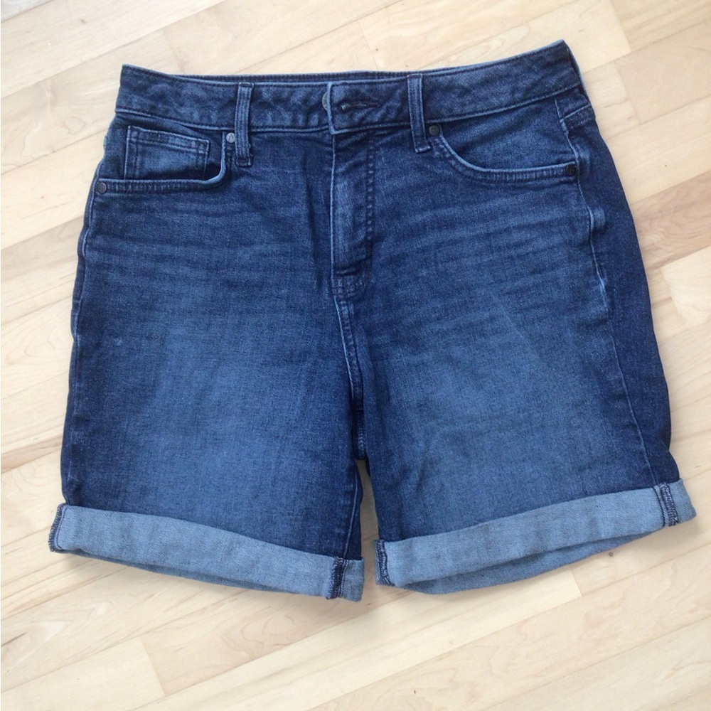 Vera Wang Dark Blue Jean Shorts